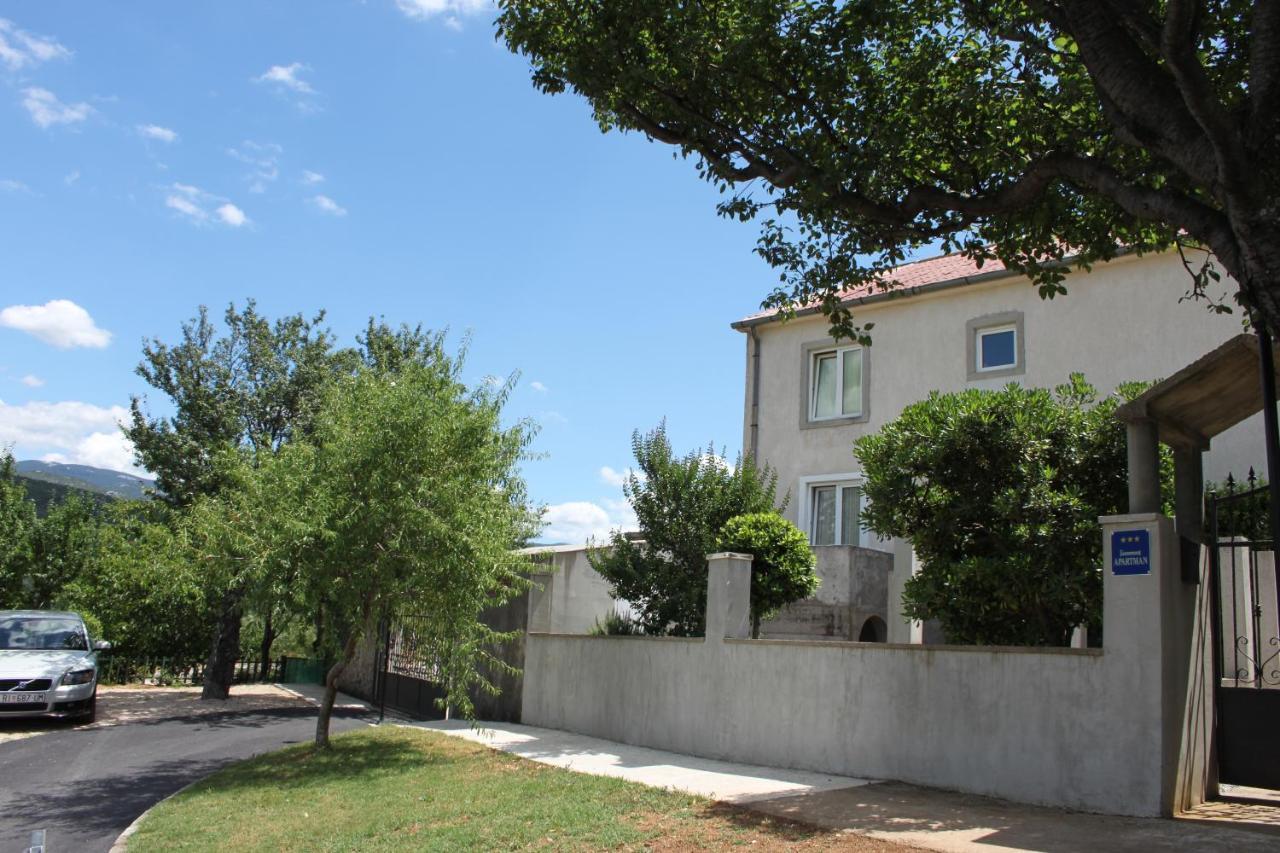 Apartmani Dienes Novi Vinodolski Esterno foto