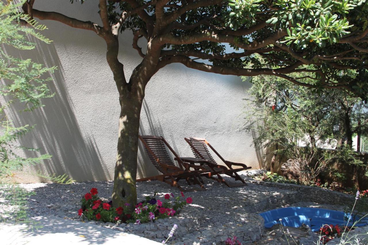 Apartmani Dienes Novi Vinodolski Esterno foto